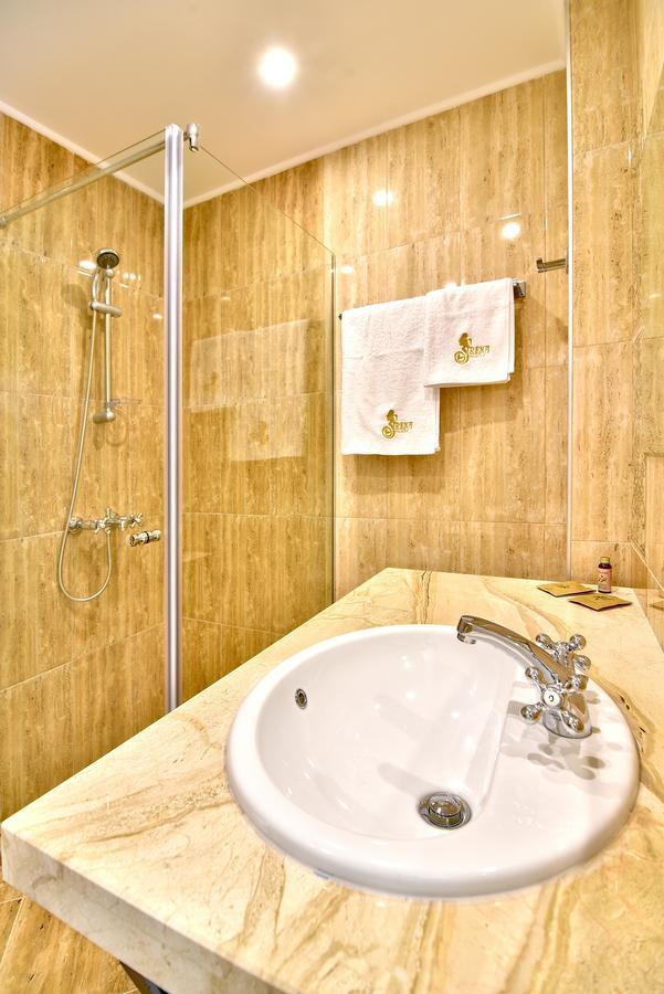 Sirena Palace Family Hotel Obzor Dış mekan fotoğraf