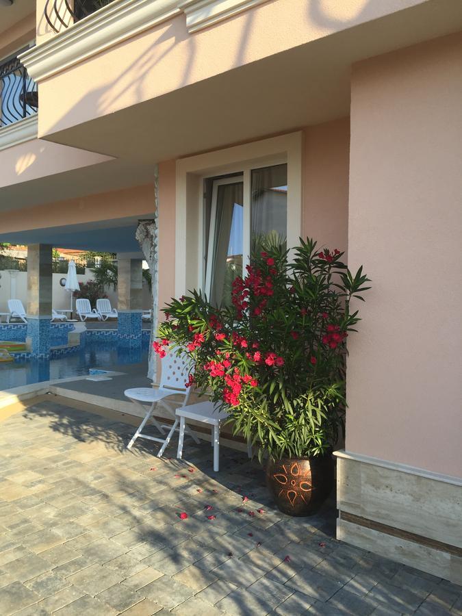 Sirena Palace Family Hotel Obzor Dış mekan fotoğraf