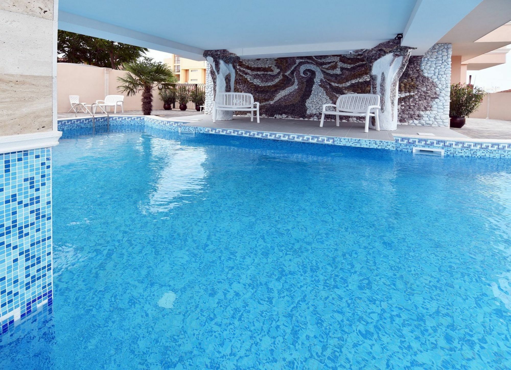 Sirena Palace Family Hotel Obzor Dış mekan fotoğraf